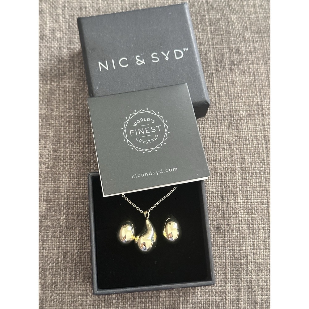 Earrings And Necklace Set Gold Tone By Nic And Syd 2 Packs